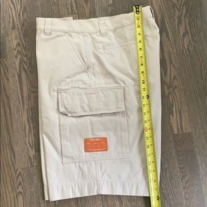 Nautical Men’s sz 36 beige shorts
